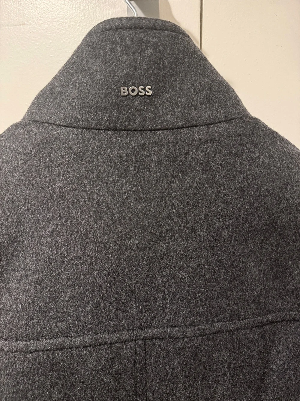 Hugo Boss Coxtan Wool-Cashmere Blend Coat in Medium Grey, 38R